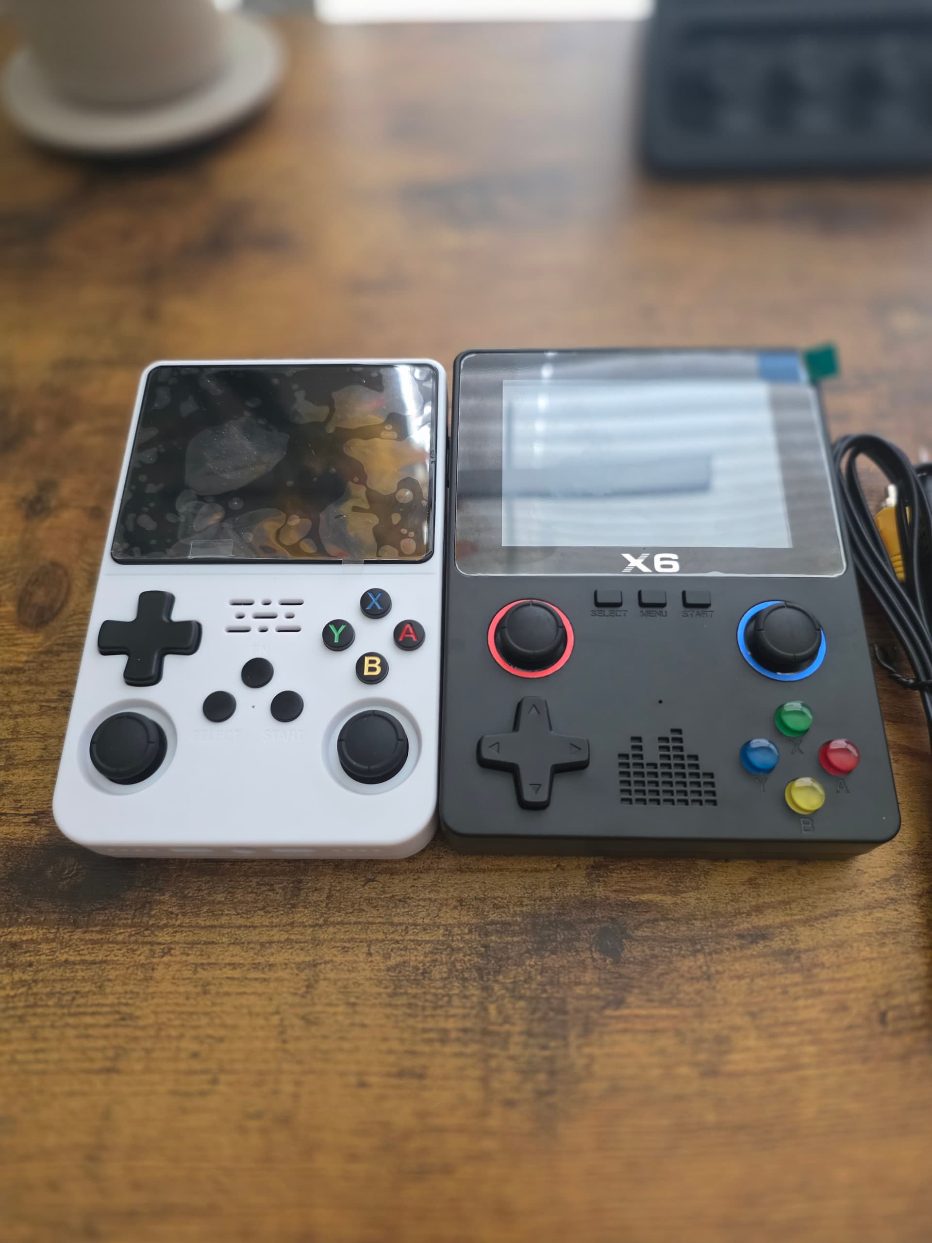 R36S vs X6 — size comparison
